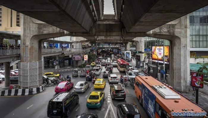 整体销量锐减、比亚迪工厂陷入僵局，东南亚电车红利退潮 | 电厂